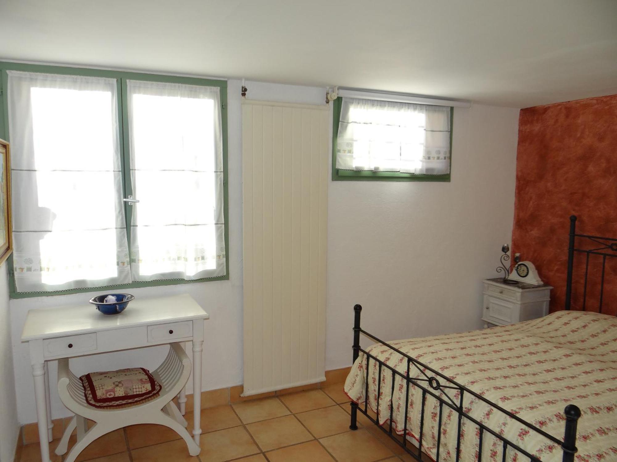 Chez Jean-Pierre & Annick Villa Remoulins Buitenkant foto