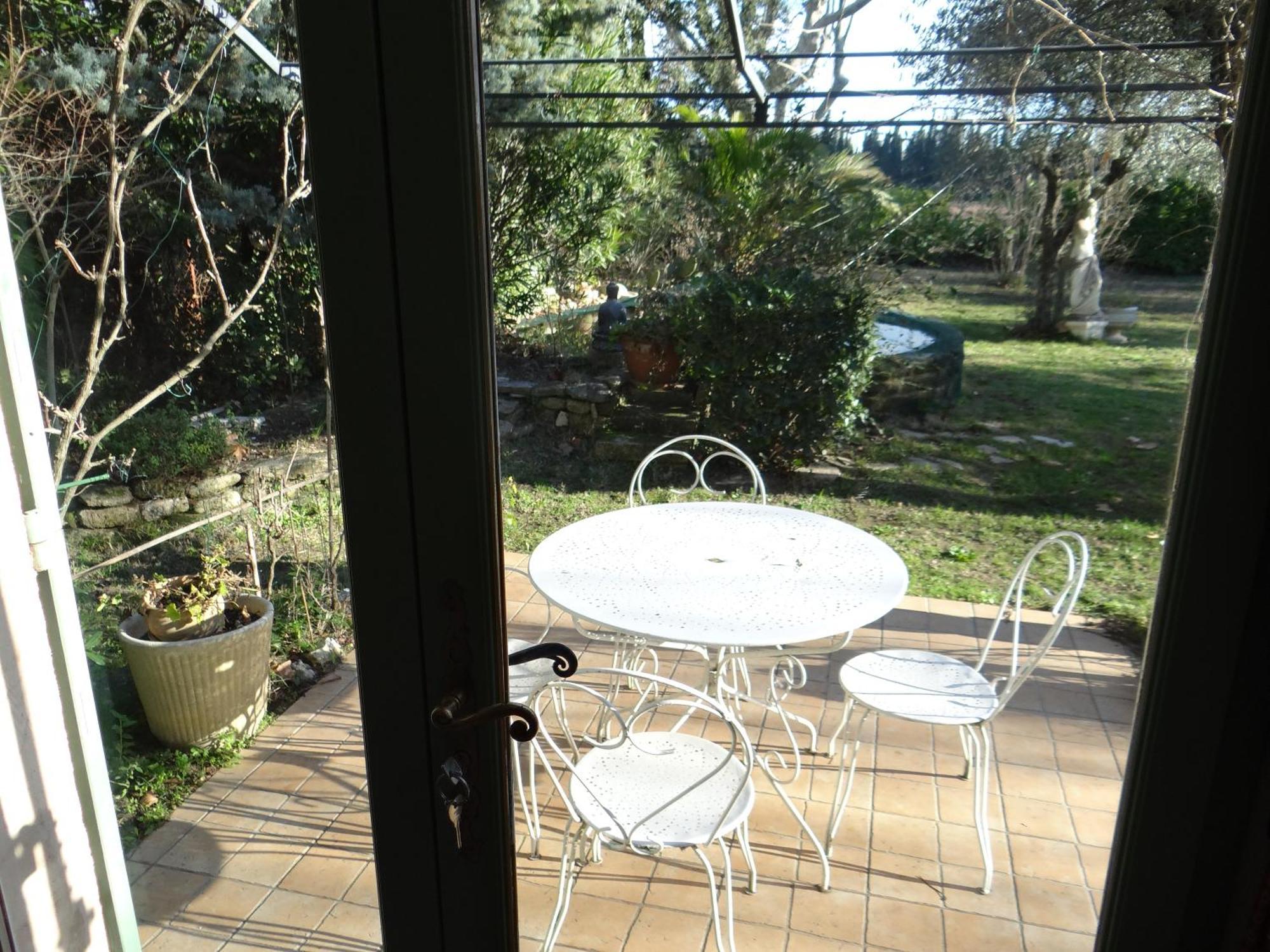 Chez Jean-Pierre & Annick Villa Remoulins Buitenkant foto